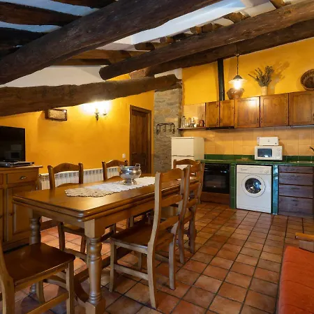 Casa Trallero * Almazorre